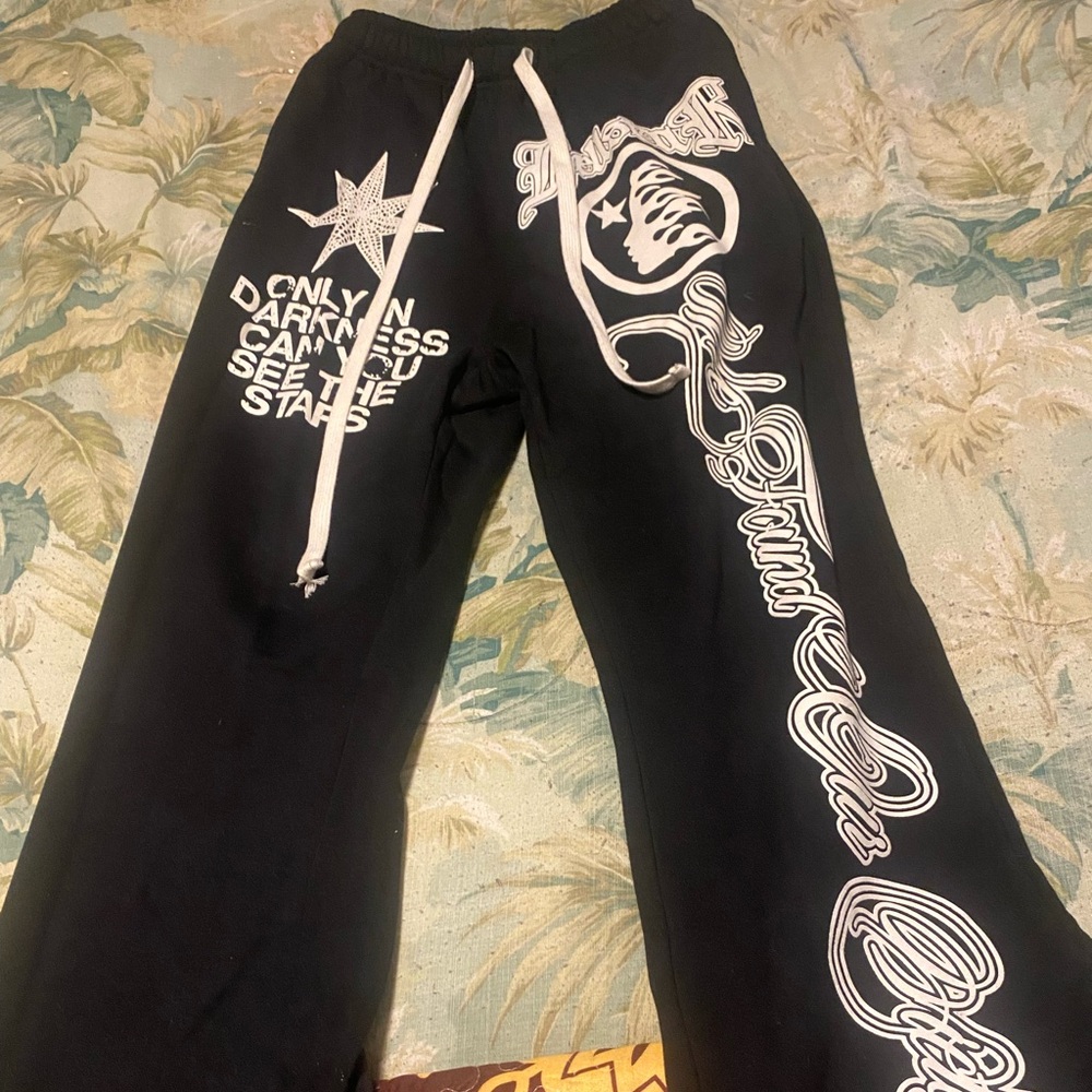 hellstar path to paradise flared sweatpants